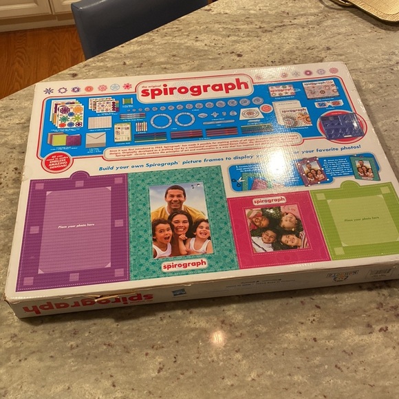 Spirograph Activity Set   new in box.  Unopened. - Picture 7 of 8